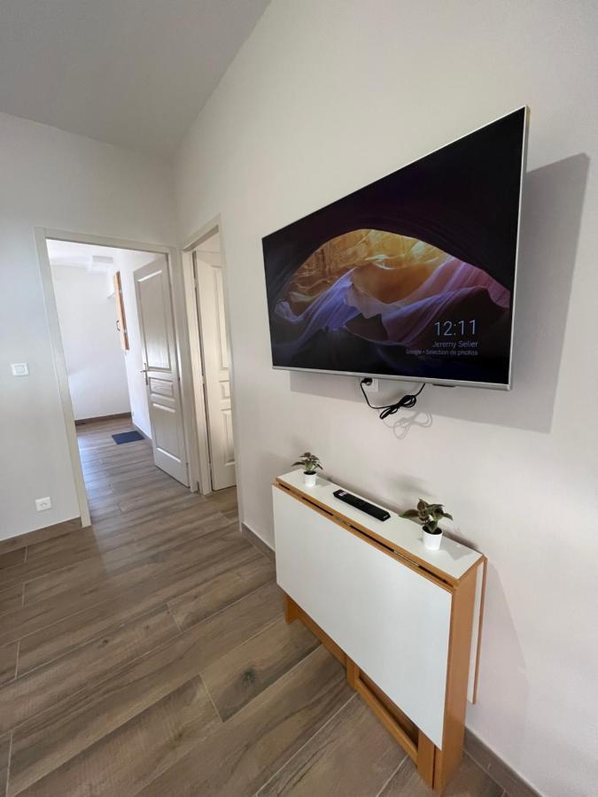 Appartement Renove A 15 Min De Lyon Saint-Fons Kültér fotó